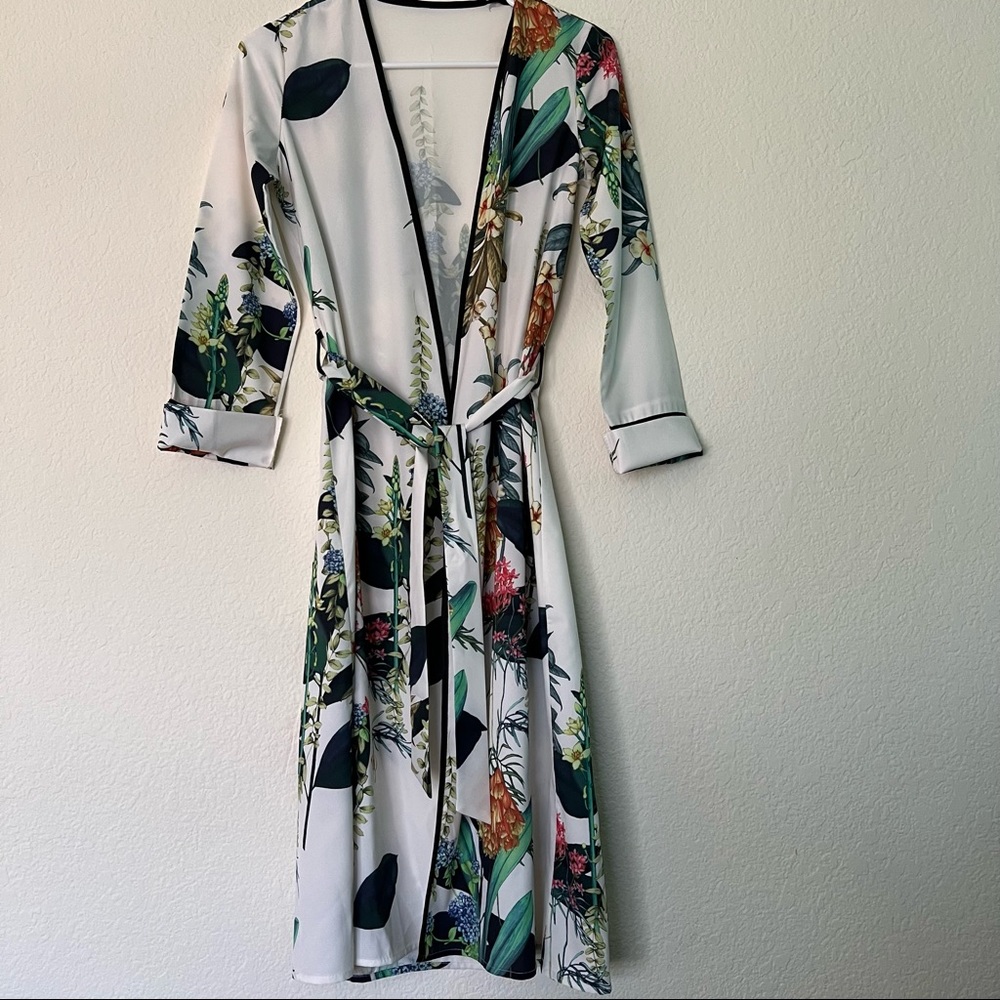 Wrap Up White Robe Size S